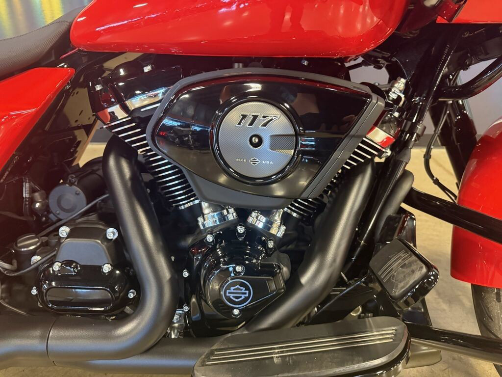 Road Glide®