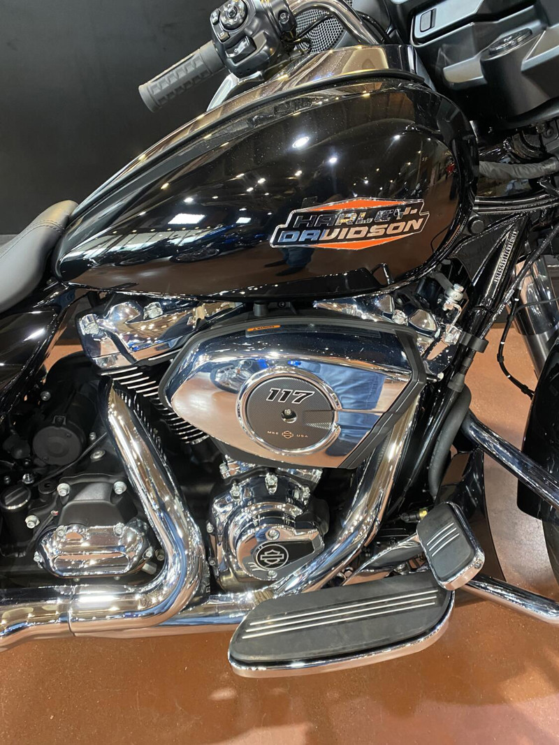 Street Glide®
