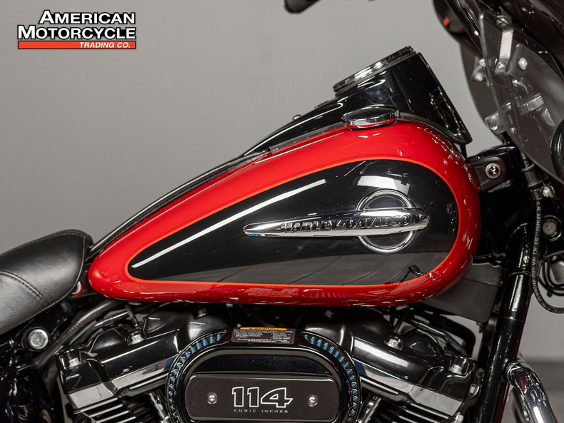 Softail® Heritage Classic 114