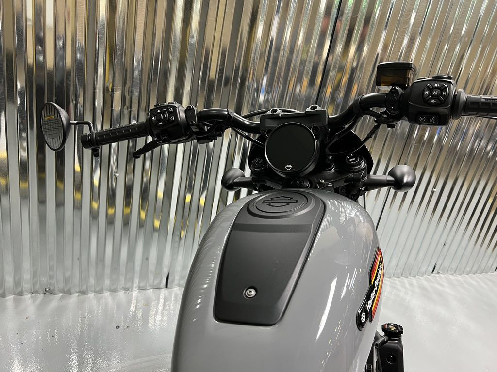 Nightster