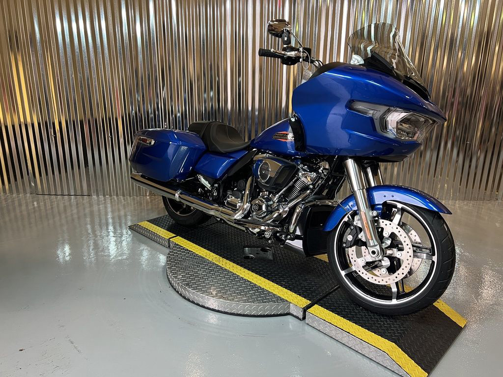 Road Glide®