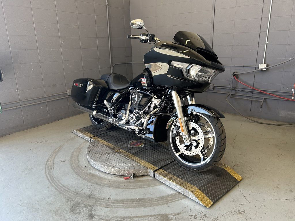 Road Glide®