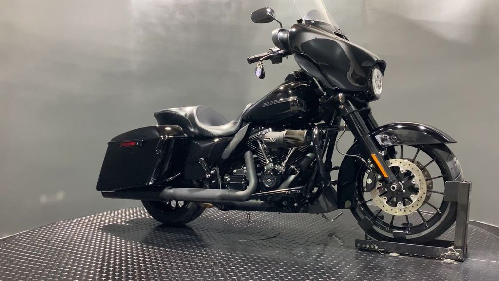 Street Glide® Special