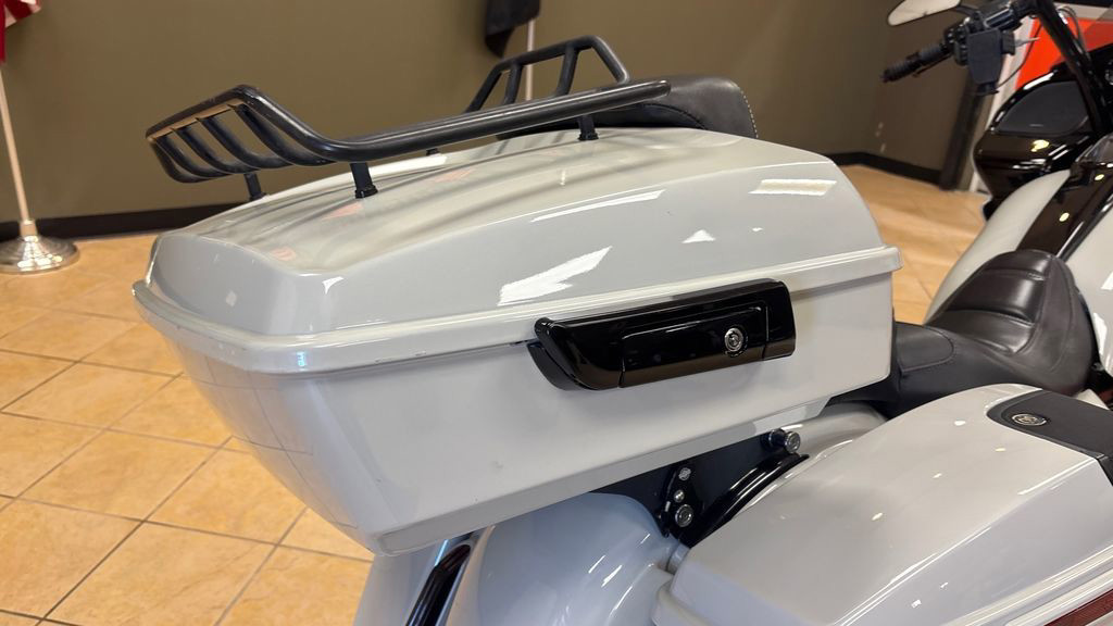 CVO® Road Glide®