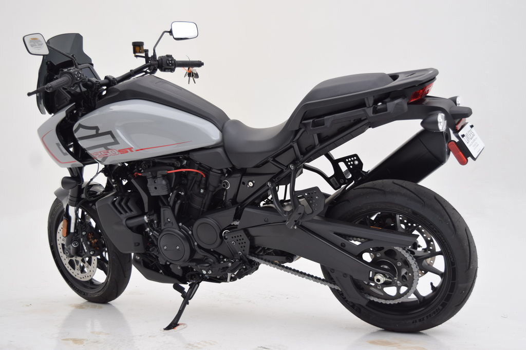 Pan America® 1250 ST