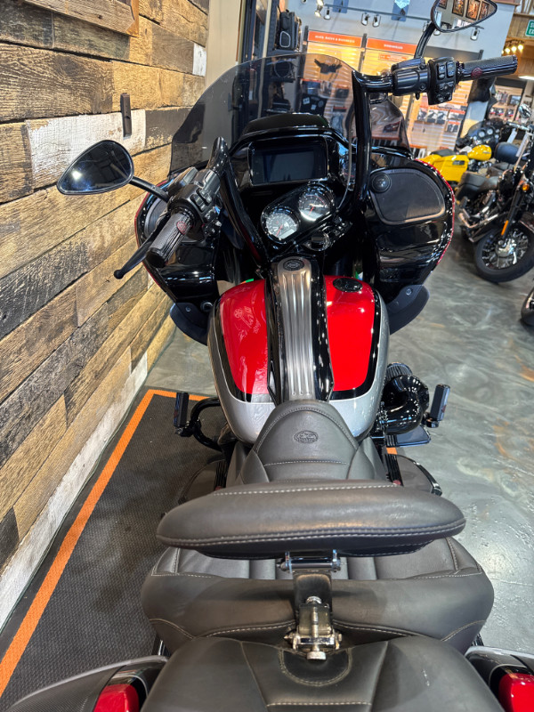 CVO® Road Glide®