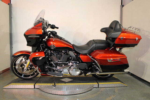 Street Glide® Ultra