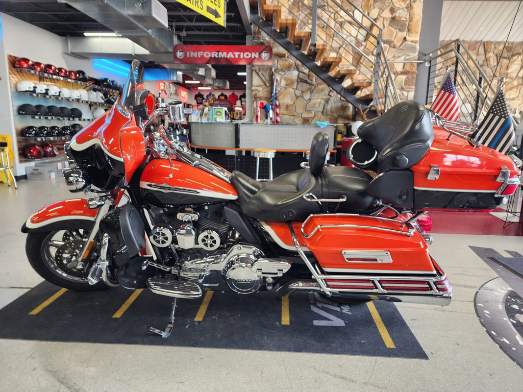 CVO® Ultra Classic® Electra Glide®