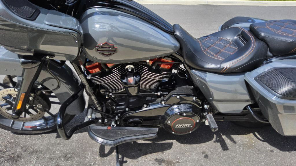 CVO® Road Glide®