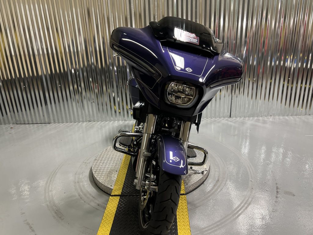 Street Glide®