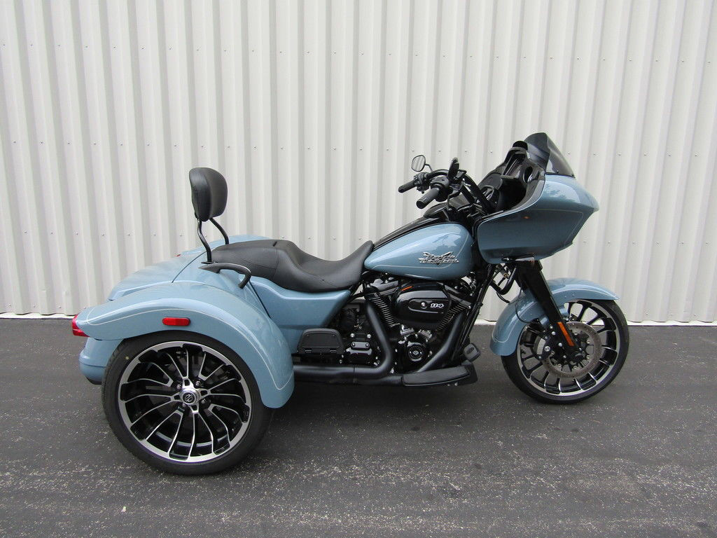 Road Glide® 3