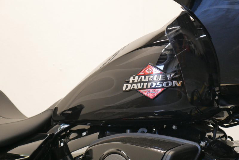 Road Glide®