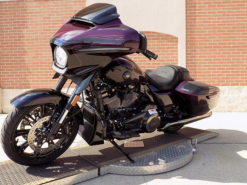 CVO® Street Glide®
