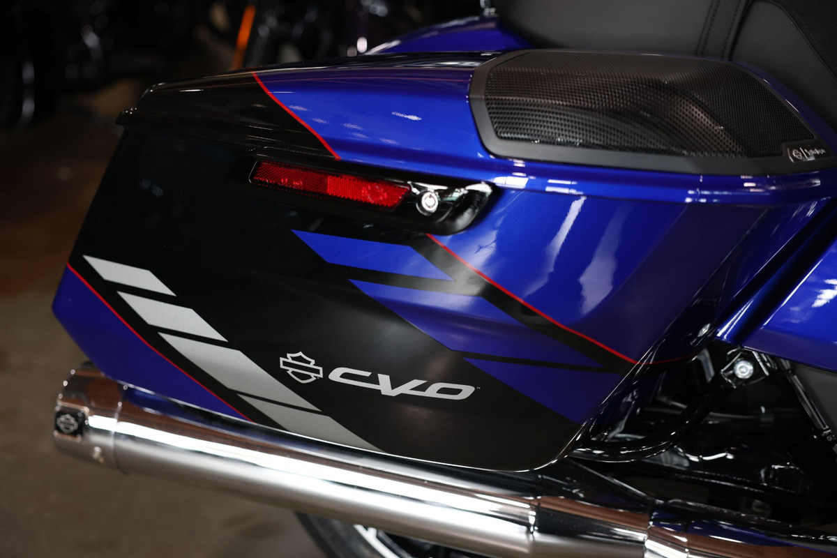 CVO® Road Glide®