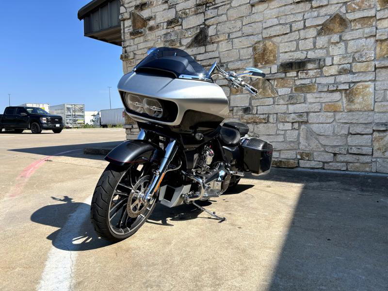 CVO® Road Glide®