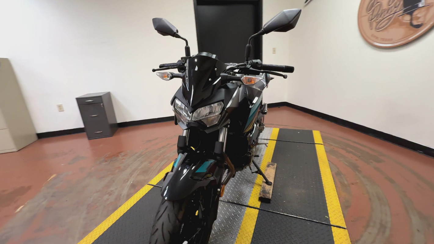 Z400 ABS