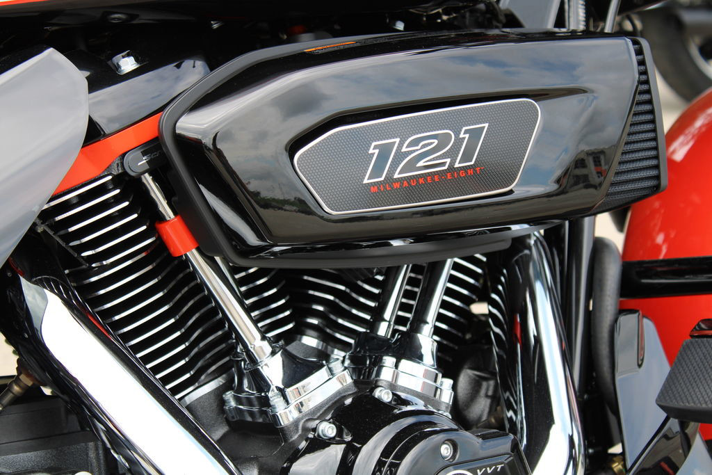 CVO® Street Glide®
