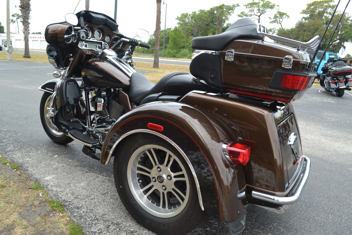 Tri Glide® Ultra Classic® 110th Anniversary