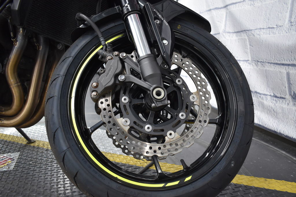 Z900 ABS