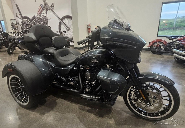 Street Glide® 3 Limited