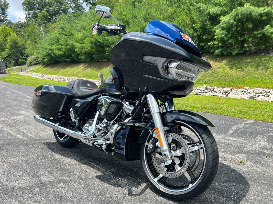 Road Glide®