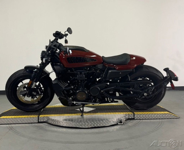 Sportster® S