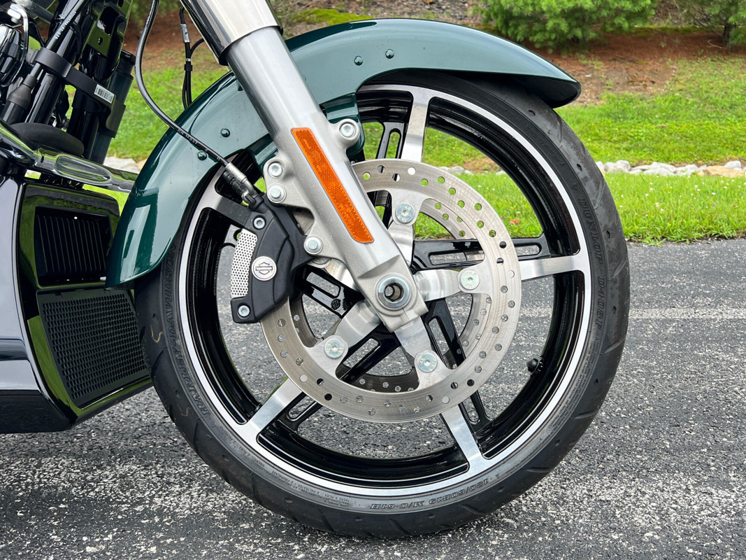 Street Glide®