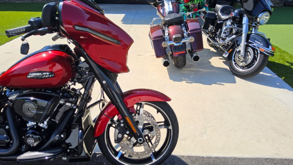 Street Glide®