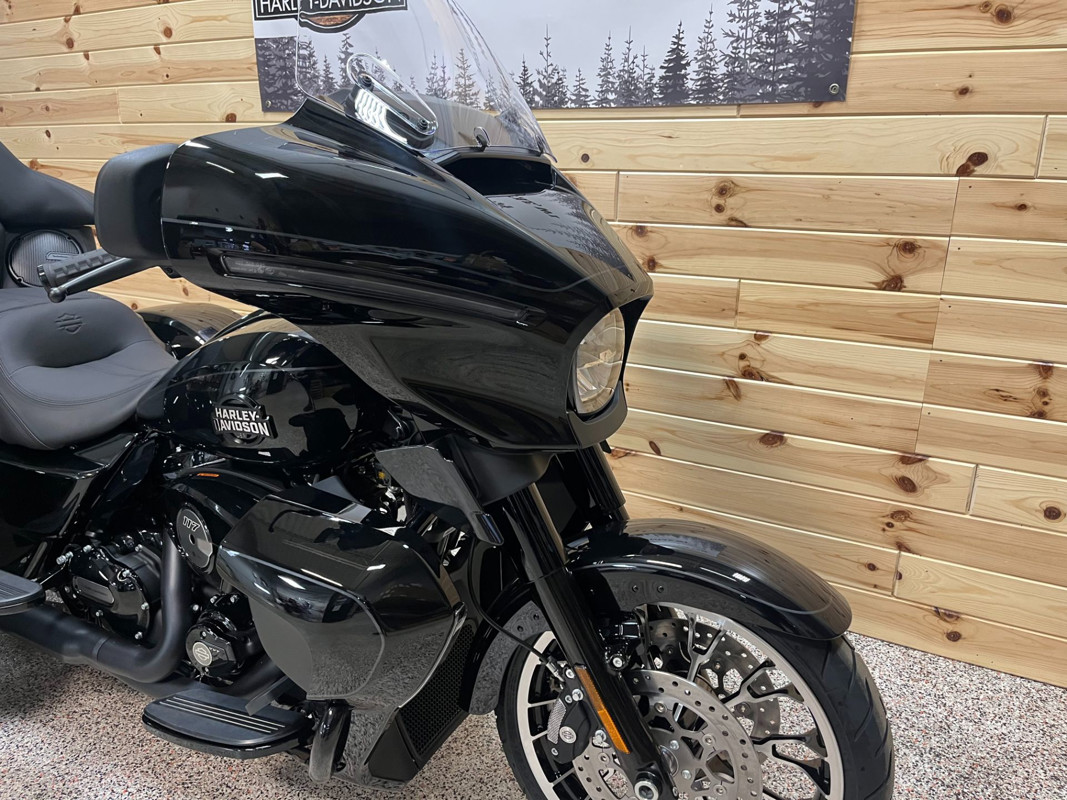 Street Glide® 3 Limited