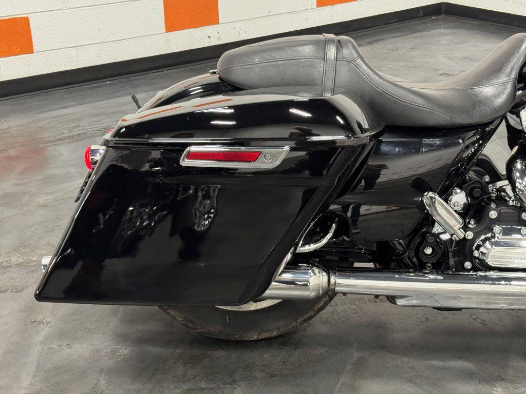 Street Glide®