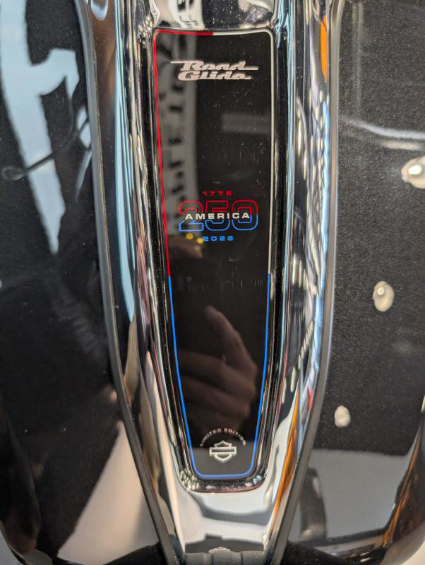 Road Glide®