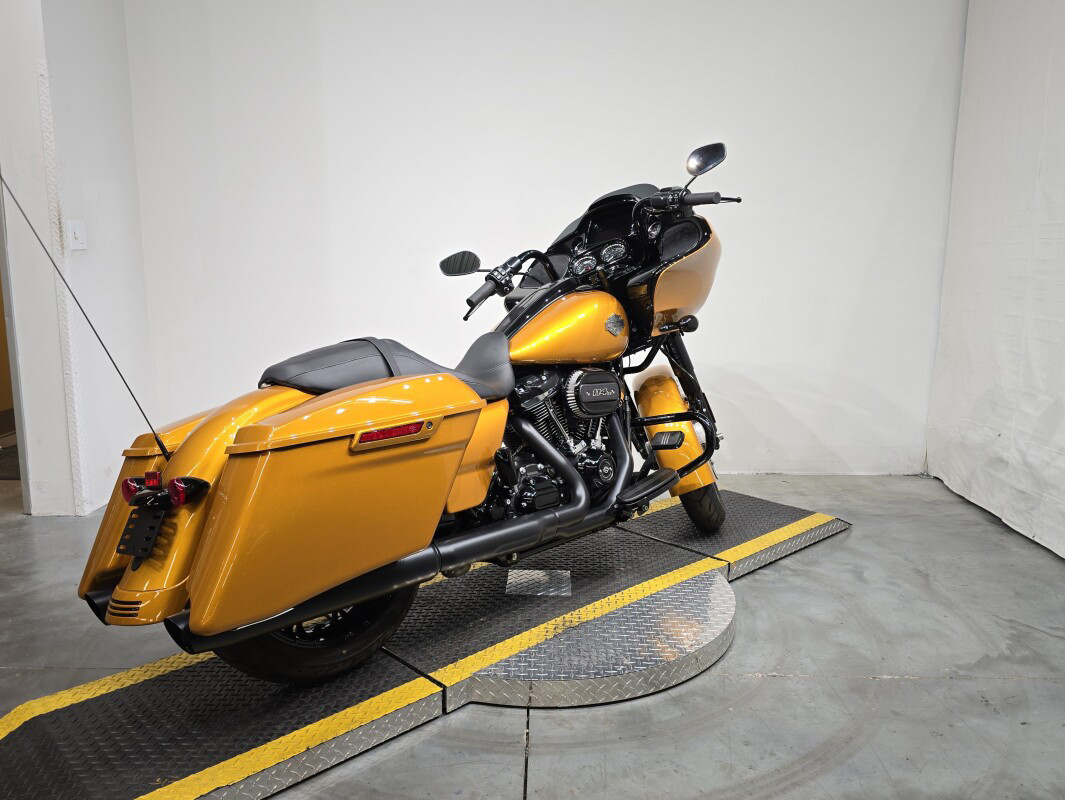 Road Glide® Special