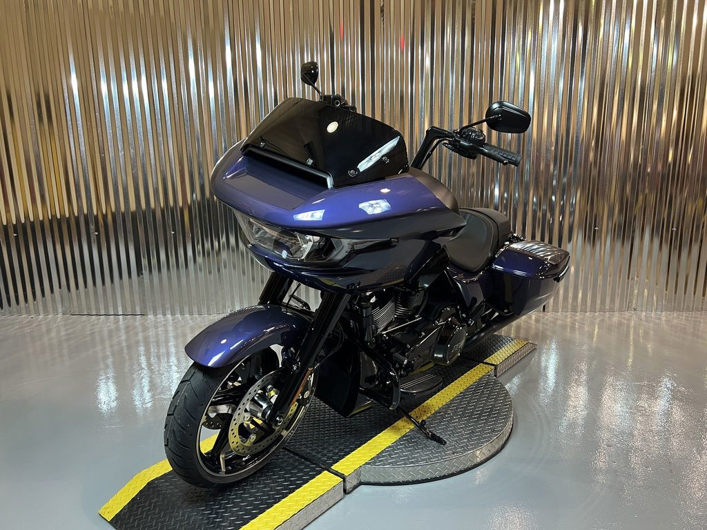 Road Glide®
