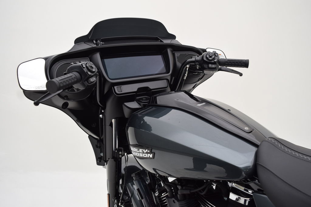 Street Glide®