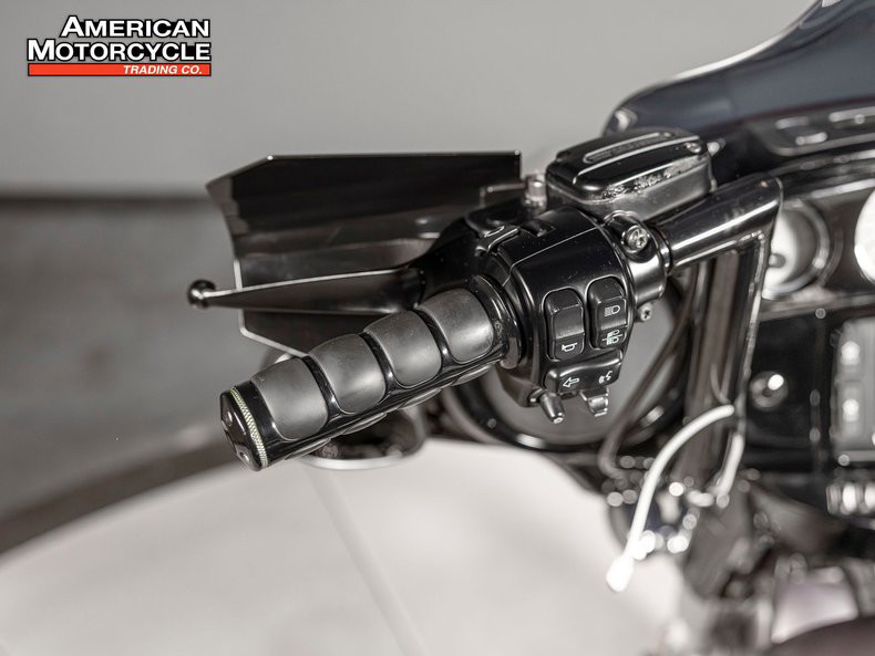 Street Glide® Special