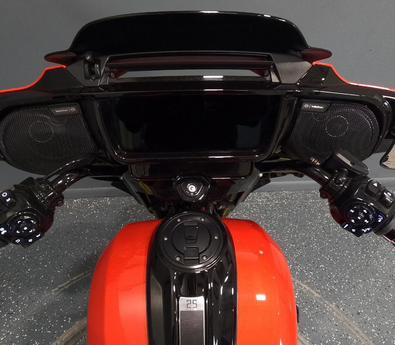 CVO® Street Glide®