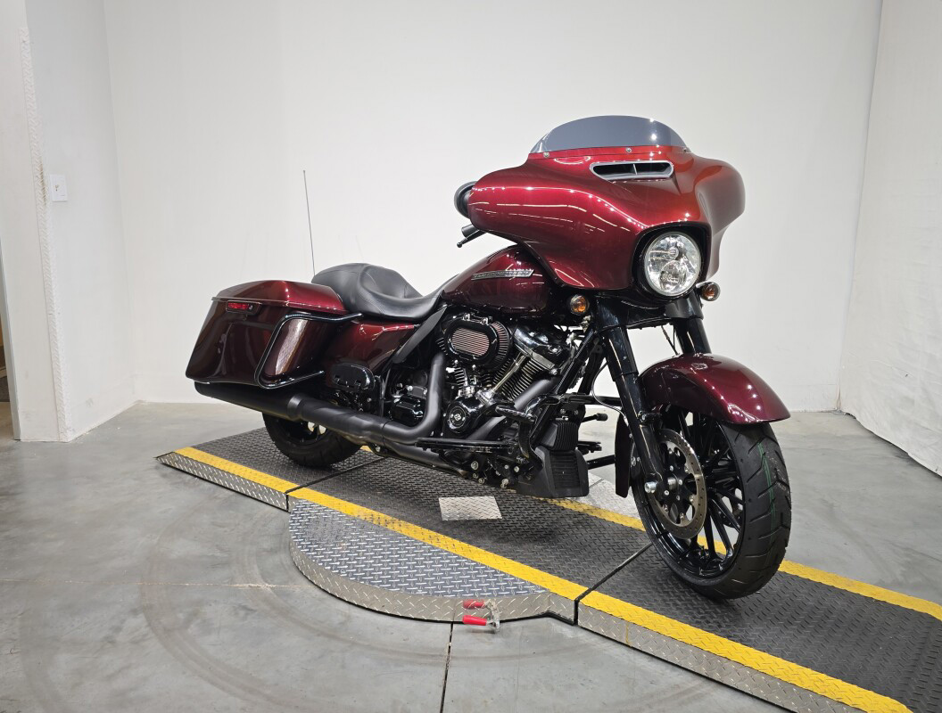 Street Glide® Special
