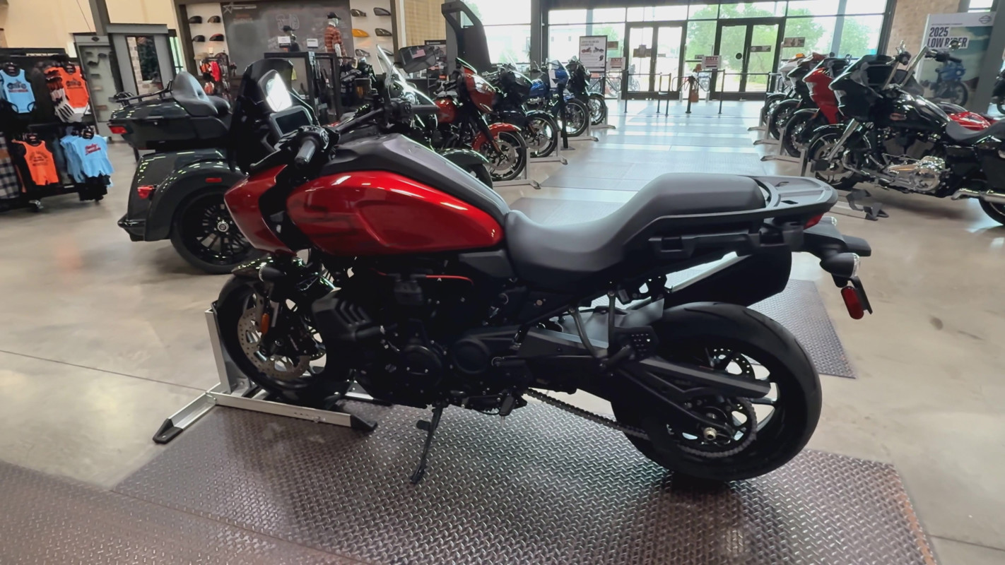 Pan America® 1250 ST