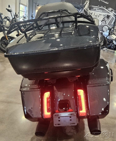 Street Glide® Ultra