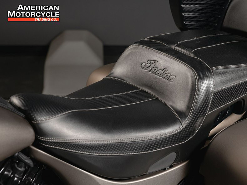 Roadmaster Dark Horse