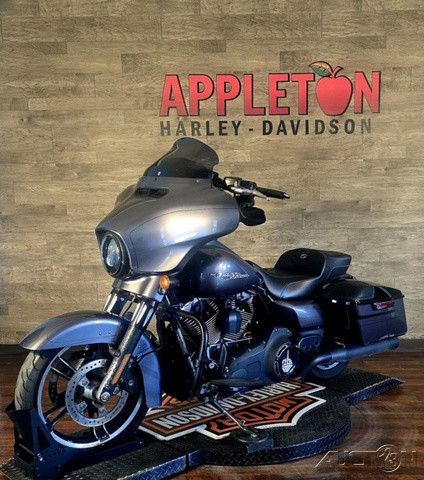 Street Glide® Special