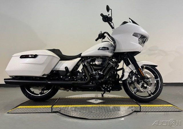 Road Glide®