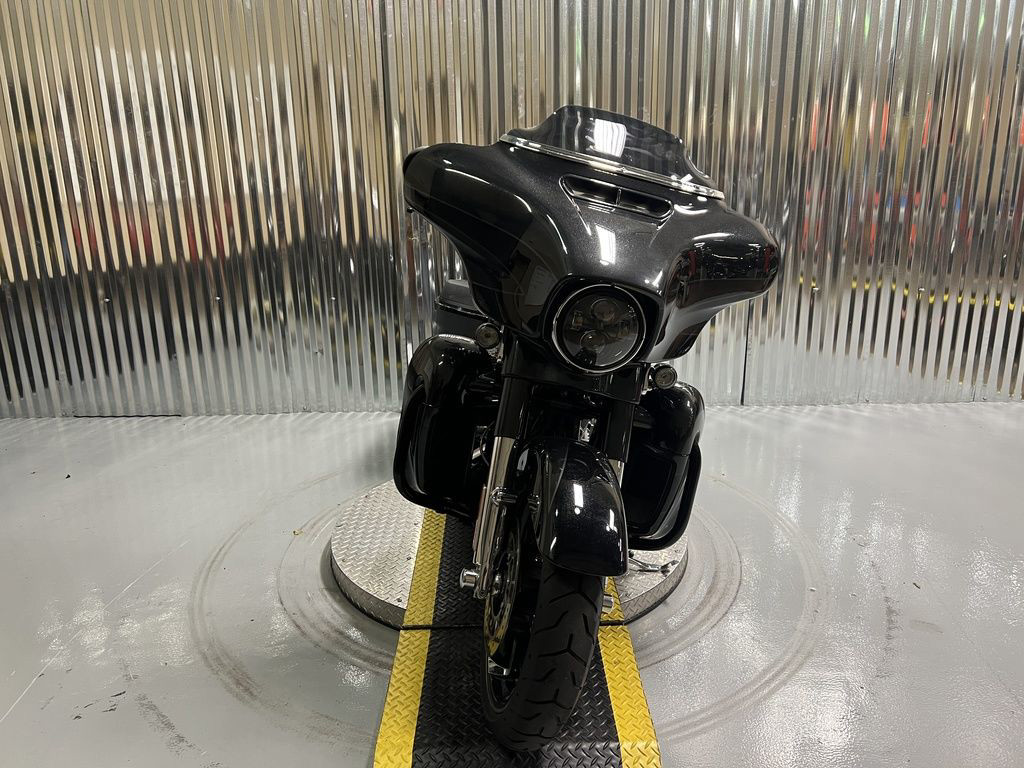 CVO® Street Glide®