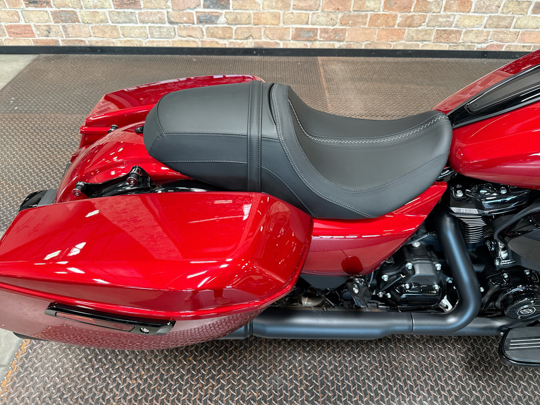Road Glide®