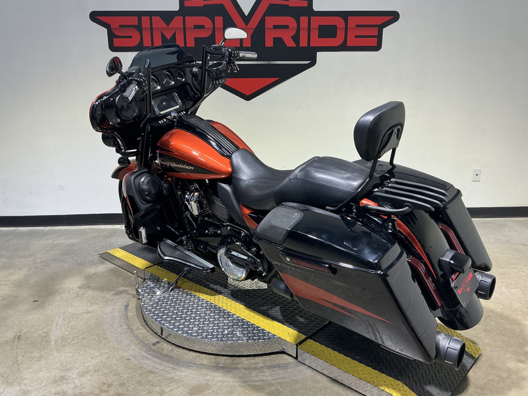 CVO® Street Glide®
