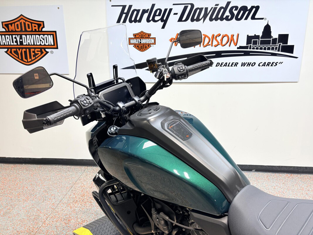 Pan America® 1250 Special