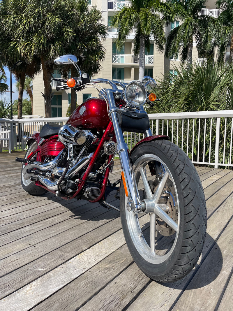 Softail® Rocker® C