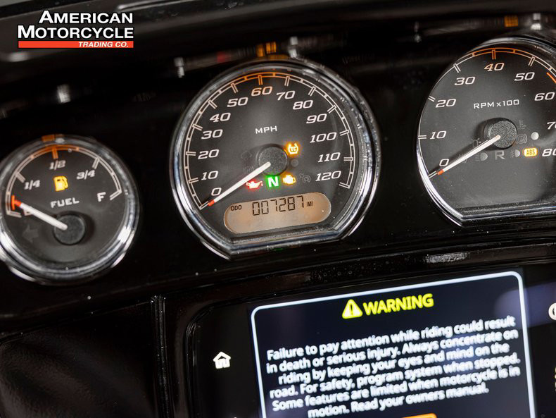 Street Glide® Special