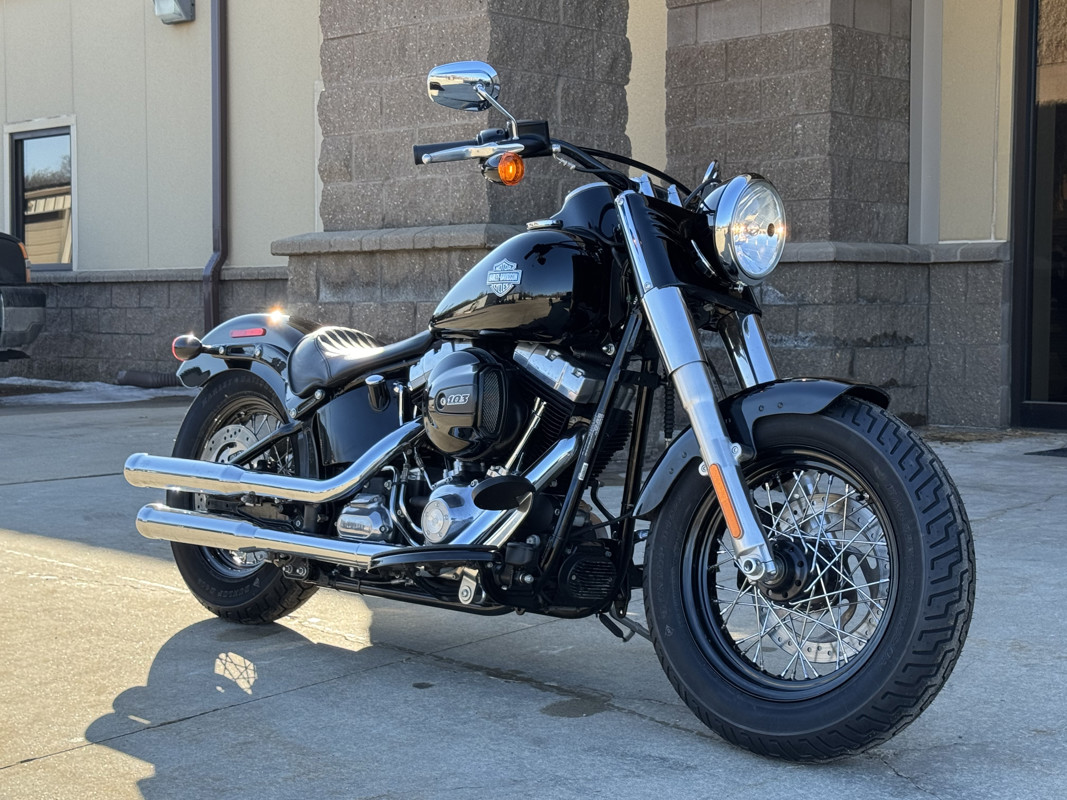 Softail® Slim®