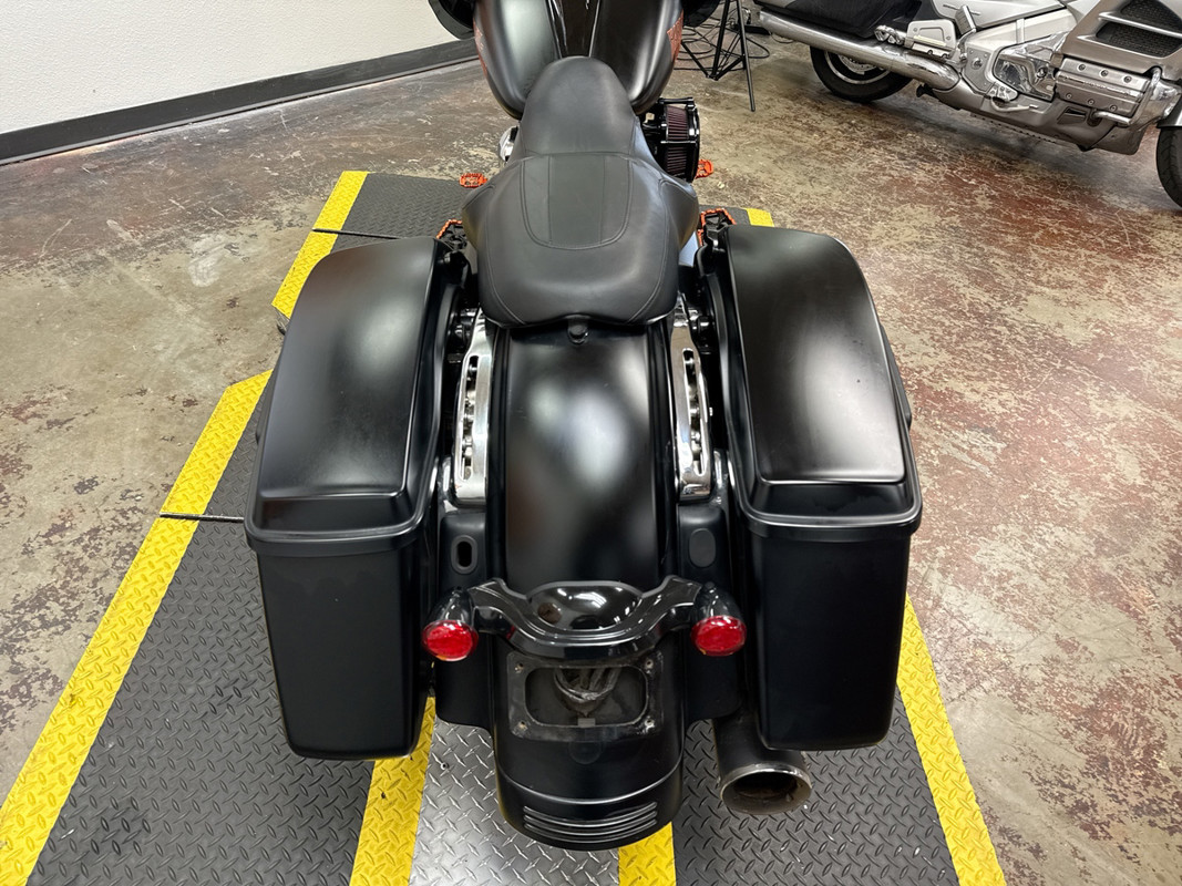 Road Glide®
